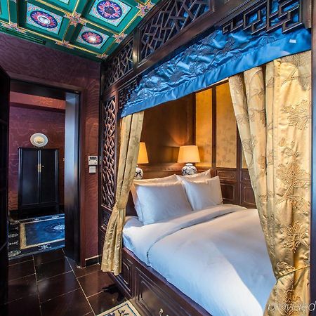 Lv Garden Huanghuali Art Galery Beijing Hotel Yinjiafu Bagian luar foto